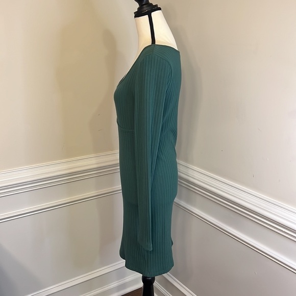 Forever 21 Hunter Green Long Sleeve Knit BodyCon Dress Size Large - Picture 3 of 11